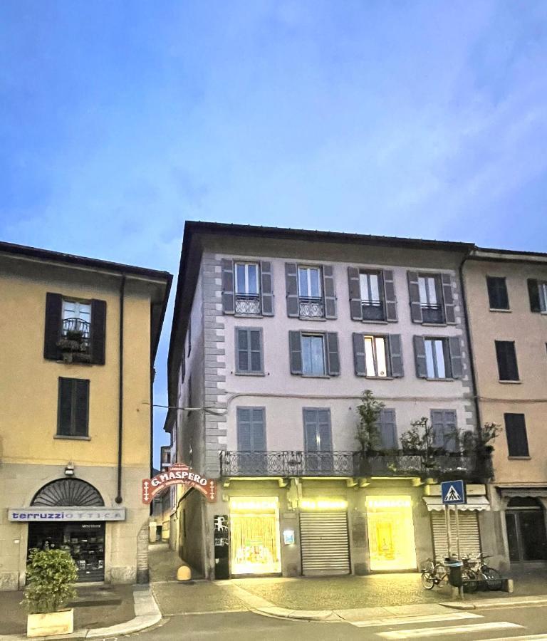 Portatorre Suite, A Charming Apartment In The Heart Of Como, Free Private Parking, Air Conditioning & More! Extérieur photo