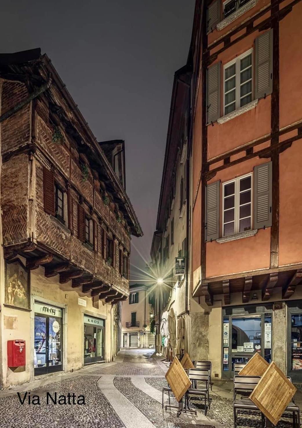 Portatorre Suite, A Charming Apartment In The Heart Of Como, Free Private Parking, Air Conditioning & More! Extérieur photo