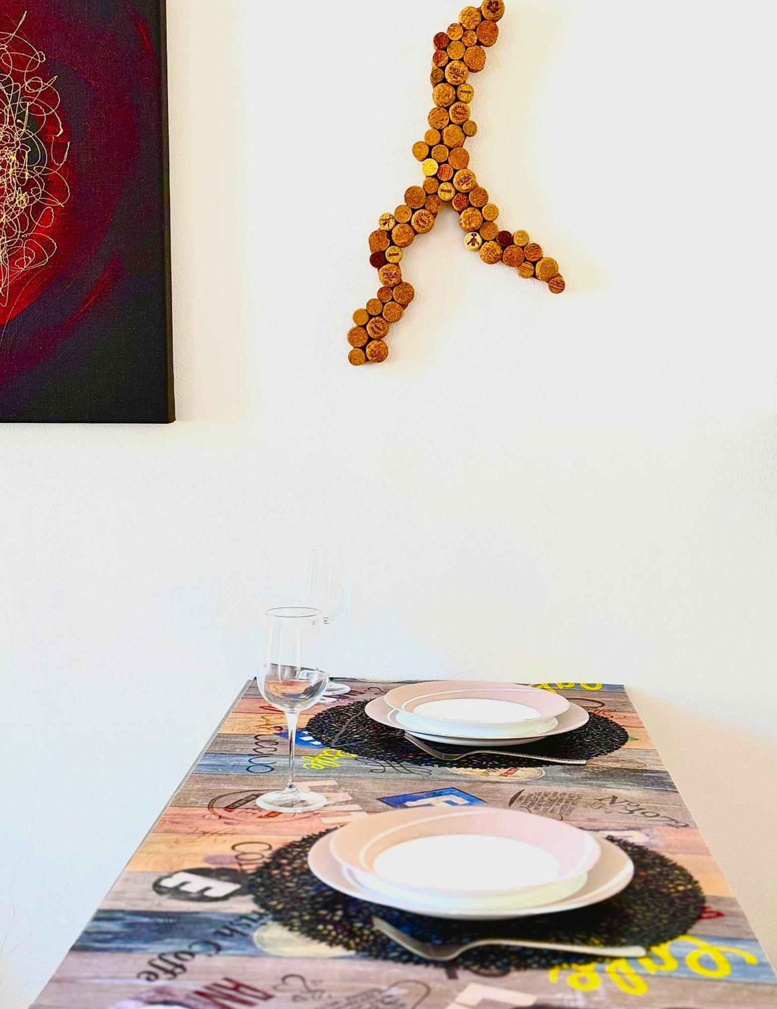 Portatorre Suite, A Charming Apartment In The Heart Of Como, Free Private Parking, Air Conditioning & More! Extérieur photo